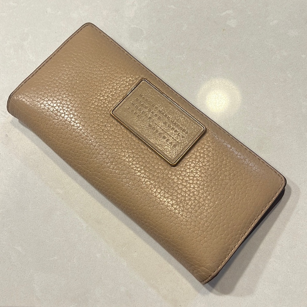 Authentic Marc Jacobs Wallet